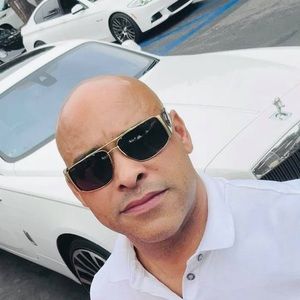 Meet your Posher, Jeffrey